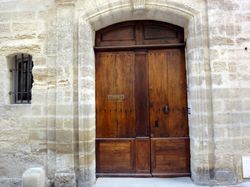 Porte du XVIIIÃ¨me Ã  UzÃ¨s