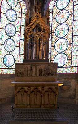 basilique de saint denis retable de la crucifixion