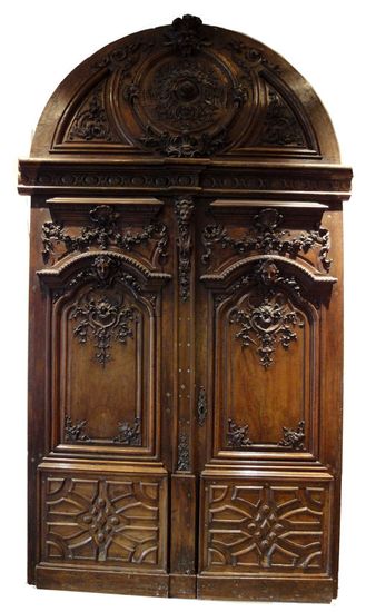 Porte en Noyer, Débuts du XVIIIème